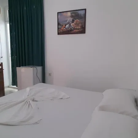 Halili Apartment Sarande