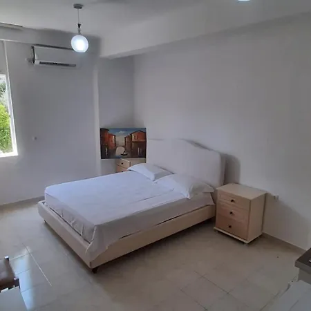 Apartment Halili *