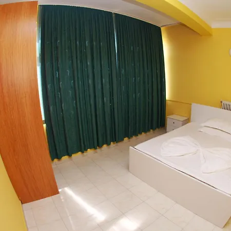 Apartment Halili Sarande